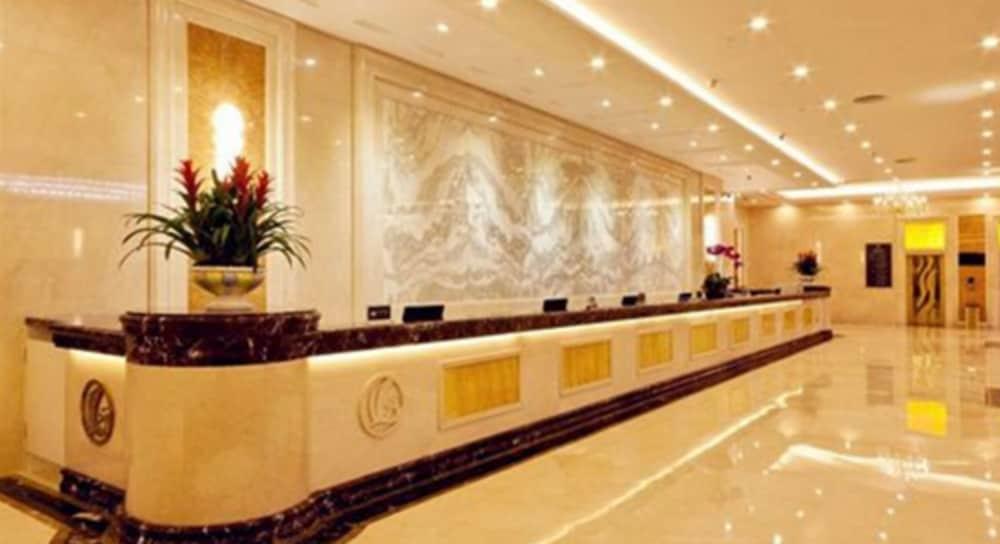 Haili Garden Hotel Гуанджоу Екстериор снимка