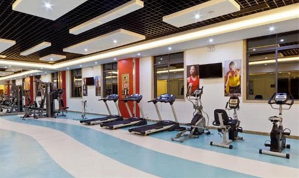 Haili Garden Hotel Гуанджоу Екстериор снимка