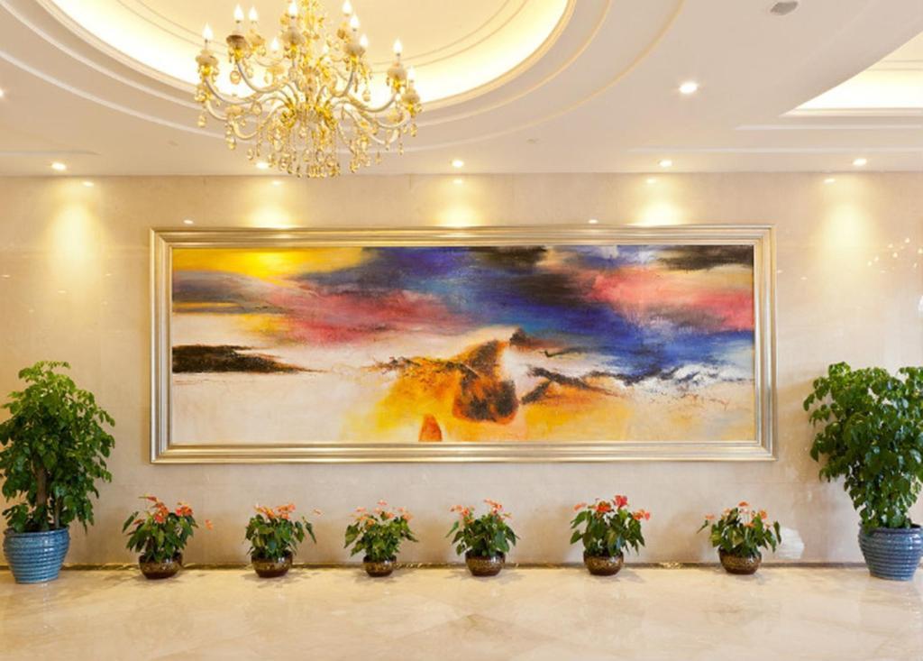 Haili Garden Hotel Гуанджоу Екстериор снимка